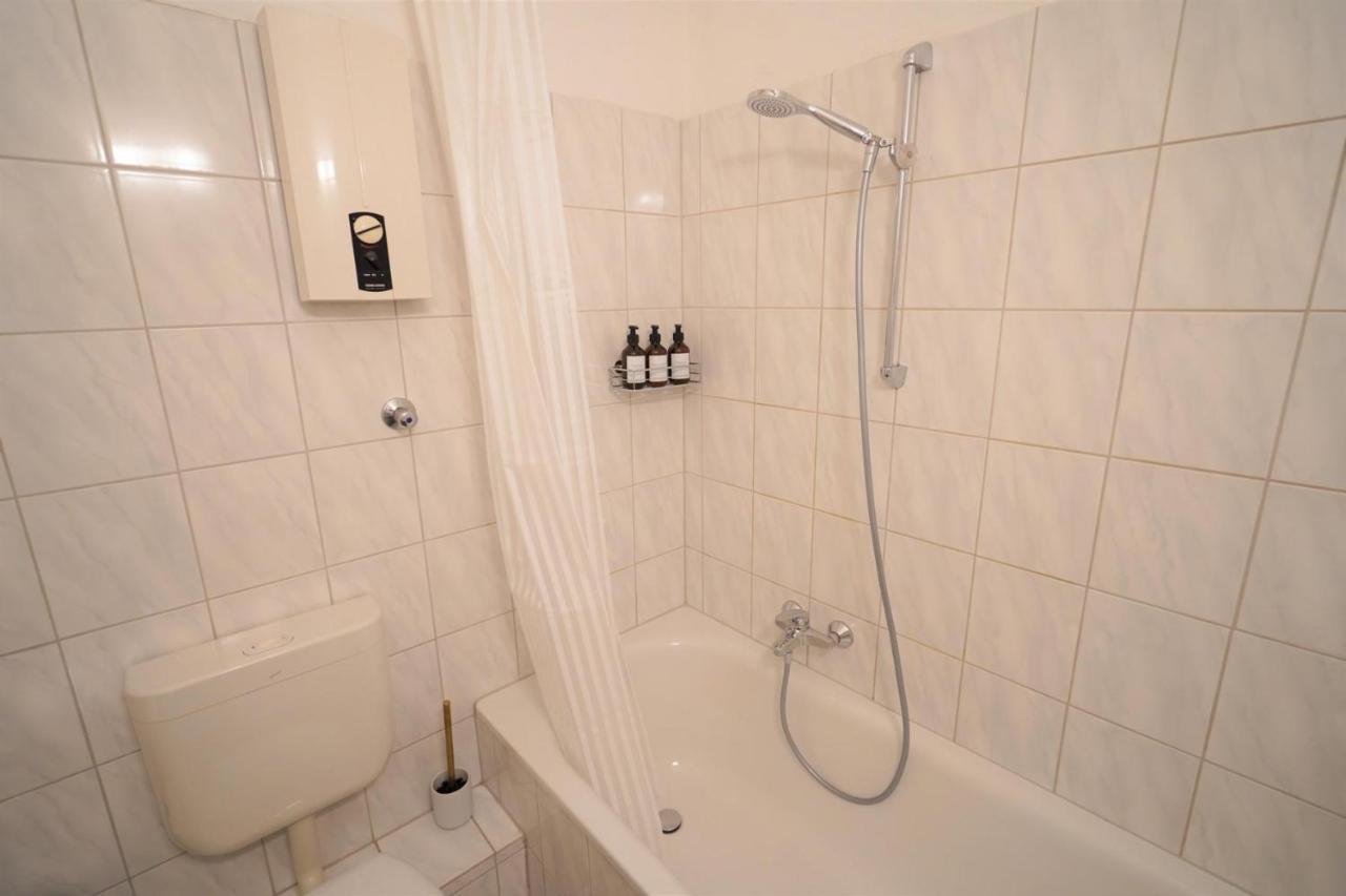 דיסבורג Dein Flughafen Messe Appartment Nahe Duesseldorf 1 מראה חיצוני תמונה
